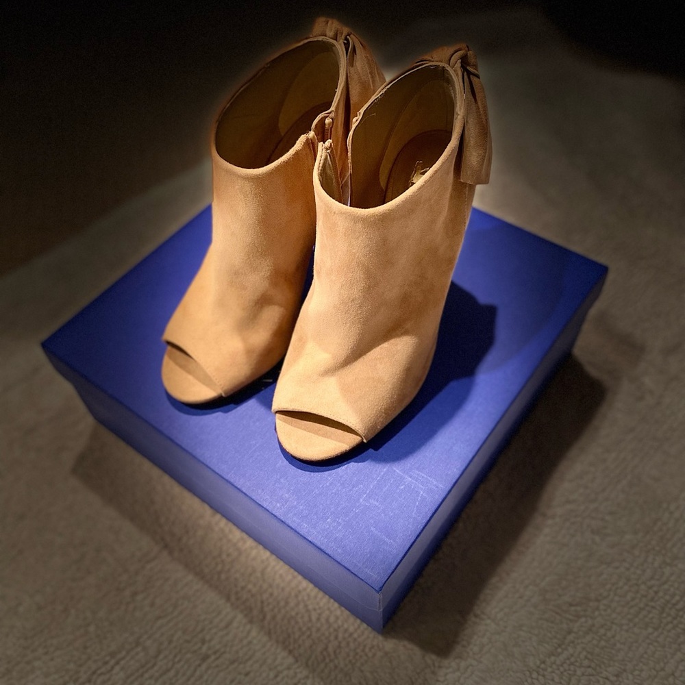Delman high heels
